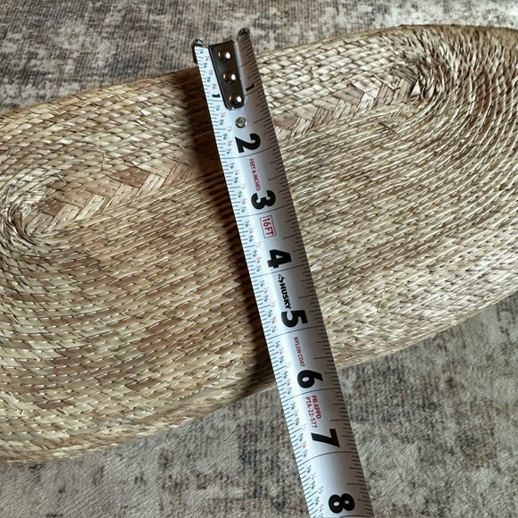 RED SEQUIN LIPS STRAW LARGE 
BEACH PALM LEAF BAG TOTE STRING CLOSER - Picture 12 of 12